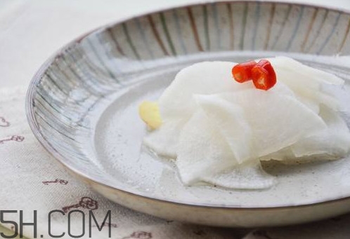 塑料瓶可以泡酸蘿卜嗎？泡蘿卜需要多少水和白醋