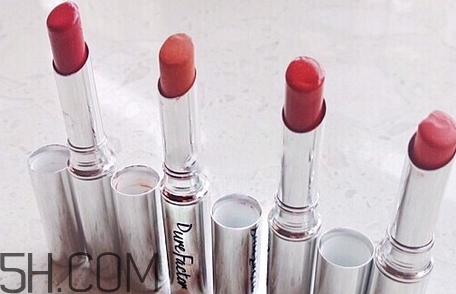 樸爾因子水凝細管口紅色號_試色圖 樸爾因子水凝細管口紅色號_試色圖