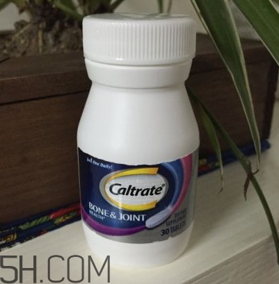 迪巧和鈣爾奇哪個好？鈣爾奇碳酸鈣d3片怎么服用