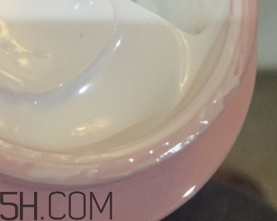 巧迪尚惠素顏霜怎么用？巧迪尚惠素顏霜要卸妝嗎？