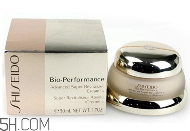 日本旅游必買(mǎi)化妝品推薦 日本美瞳哪個(gè)牌子好