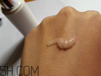 巧迪尚惠妝前乳好用嗎？巧迪尚惠妝前乳評(píng)測(cè)