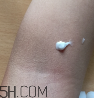 露得清身體乳多少錢？露得清身體乳貴不貴？