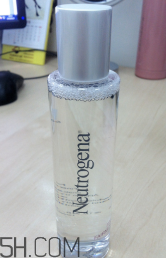 露得清保濕亮膚液怎么樣？露得清保濕亮膚液好用嗎？