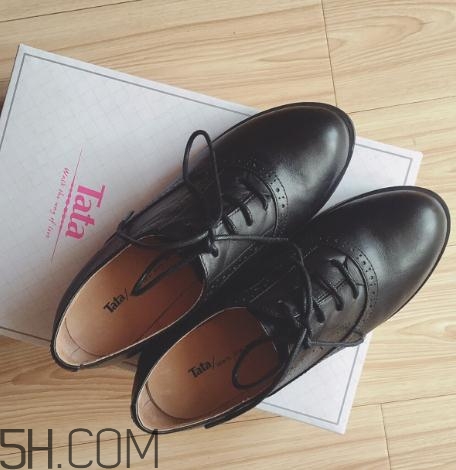 tata鞋子產(chǎn)地在哪里？他她的鞋子尺碼偏大嗎？