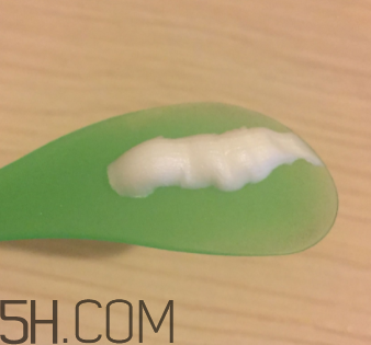 露得清綿密洗面奶怎么樣？露得清綿密洗面奶好用嗎？