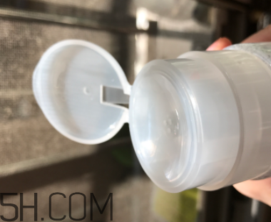 露得清卸妝水好用嗎？露得清卸妝水怎么樣？