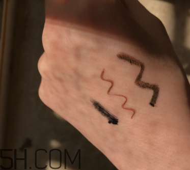 露得清卸妝水好用嗎？露得清卸妝水怎么樣？