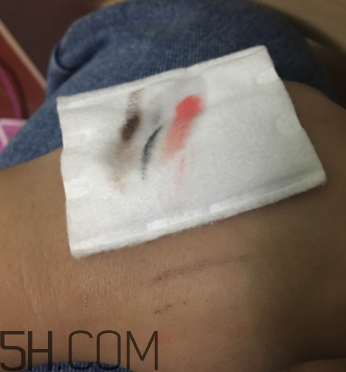 露得清卸妝水好用嗎？露得清卸妝水怎么樣？