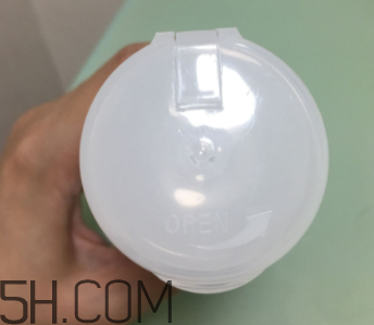 露得清卸妝水怎么用？露得清卸妝水多少錢？