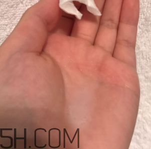 露得清卸妝水怎么用？露得清卸妝水多少錢？