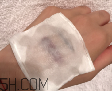 露得清卸妝水怎么用？露得清卸妝水多少錢？