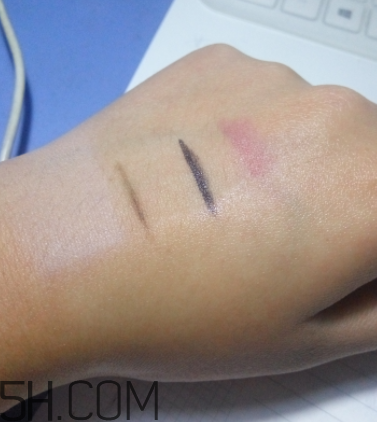 露得清洗卸潔顏露怎么樣？露得清洗卸露能卸干凈嗎？