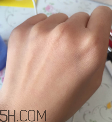 露得清洗卸潔顏露怎么用？露得清洗卸潔顏露好用嗎？