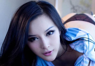 男生極簡風穿搭圖片 基礎色穿衣搭配