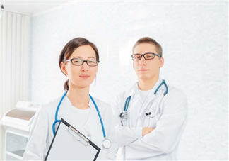 紅眼病是什么感染引起的？紅眼病是上火引起的嗎？