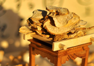 中藥什么時(shí)候喝最好？中藥不能和什么一起吃