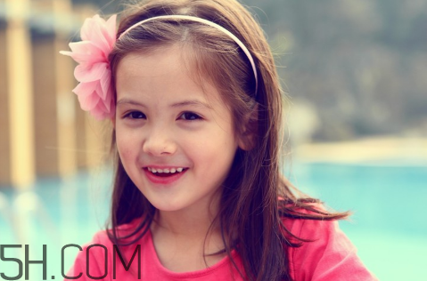 多大可以用洗面奶？用清水洗臉好還是用洗面奶好？