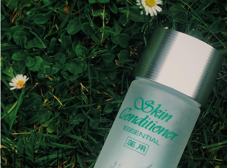 ipsa流金水的健康水對(duì)比有哪些區(qū)別？流金水和健康水哪個(gè)好？