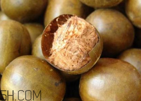 羅漢果和胖大海哪個(gè)好？羅漢果泡水喝能減肥嗎