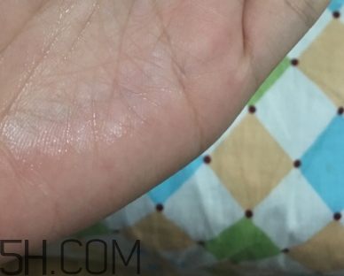 瑪茜化妝品好用嗎？瑪茜化妝品好用嗎