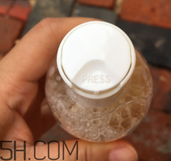 小蜜蜂寶寶洗發(fā)露怎么樣？小蜜蜂寶寶洗發(fā)露好用嗎？