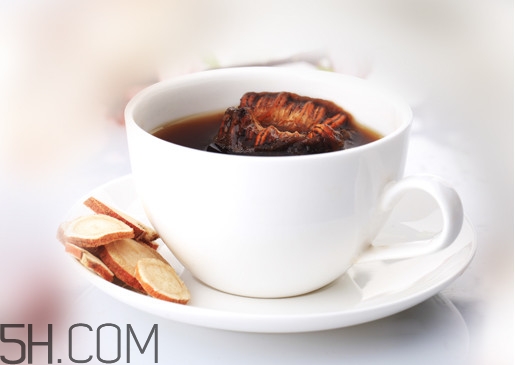 羅漢果泡水喝有什么好處？經(jīng)常用羅漢果泡水喝有什么壞處