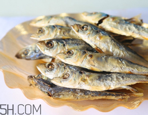 咸魚是不是海鮮？咸魚是不是咸水魚？