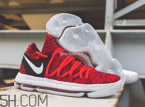 籃球鞋鞋底硬怎么辦？籃球鞋什么底最耐磨？