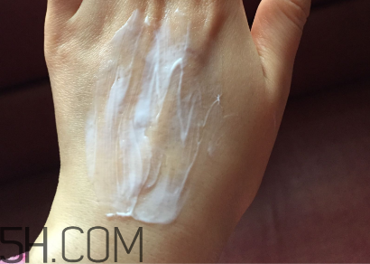 薇諾娜保濕霜有什么效果？薇諾娜保濕霜好用嗎？