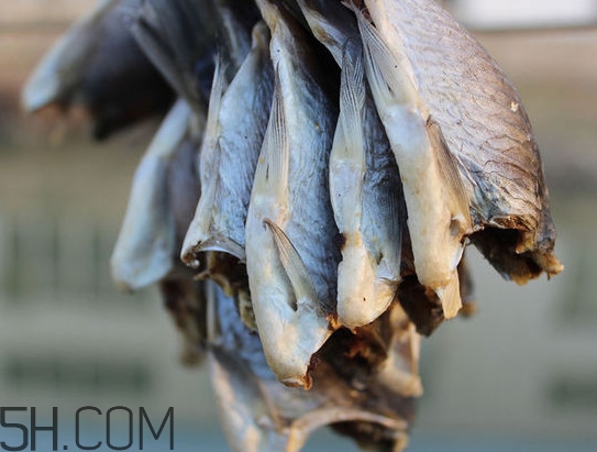 咸魚(yú)有營(yíng)養(yǎng)嗎？咸魚(yú)怎么腌制家常做法