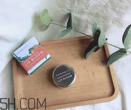 lamer海藍(lán)之謎唇膏和farmacy唇膏哪個好_評測對比