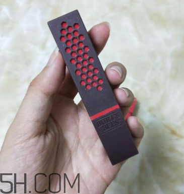 小蜜蜂口紅孕婦能用嗎？小蜜蜂口紅怎么樣？