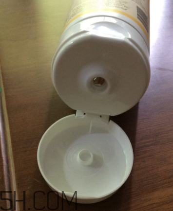 小蜜蜂潤(rùn)膚露多少錢(qián)？小蜜蜂潤(rùn)膚露貴不貴？