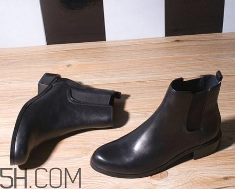 真美詩屬于高檔嗎？真美詩鞋子質(zhì)量好嗎？