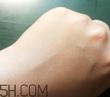 小蜜蜂水洗面膜敷多長時間？小蜜蜂水洗面膜用法