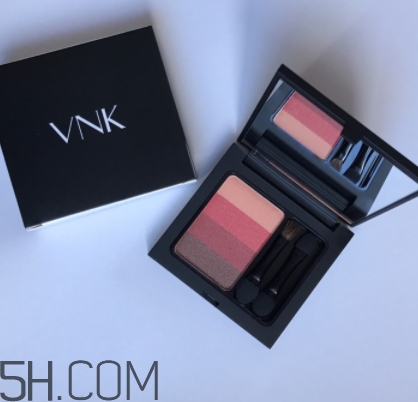 vnk四色眼影103怎么畫？vnk四色眼影103畫法步驟