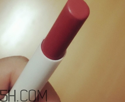 蒂詩顏口紅有毒嗎？蒂詩顏口紅安全嗎？