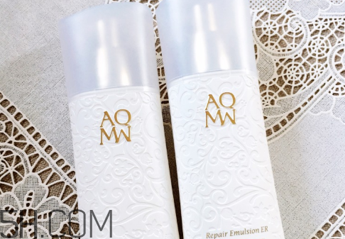 黛珂白檀水乳在日本多少錢(qián)？黛珂白檀水乳精華使用順序