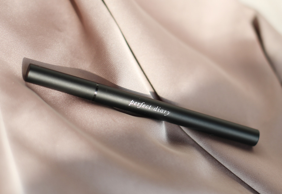 眼線液筆怎么用 眼線液筆怎么畫內(nèi)眼線 眼線液筆怎么用 眼線液筆怎么畫內(nèi)眼線