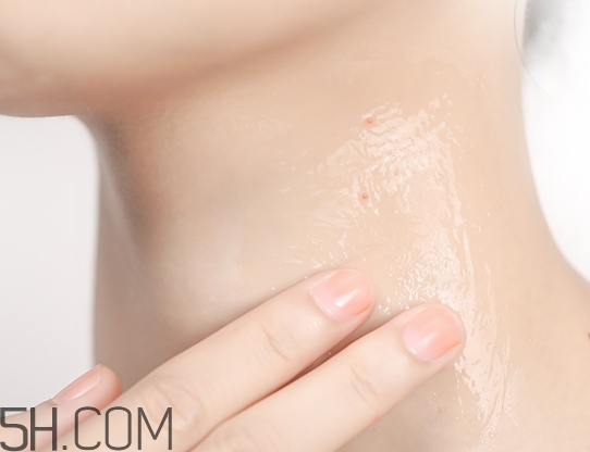 素萃頸霜好用嗎？素萃美頸霜怎么用？