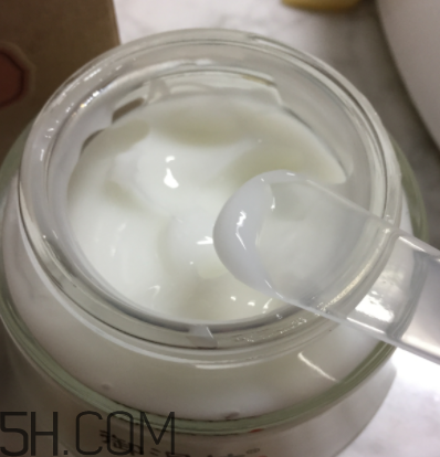 御泥坊美白面膜有效嗎？御泥坊美白面膜怎么樣？