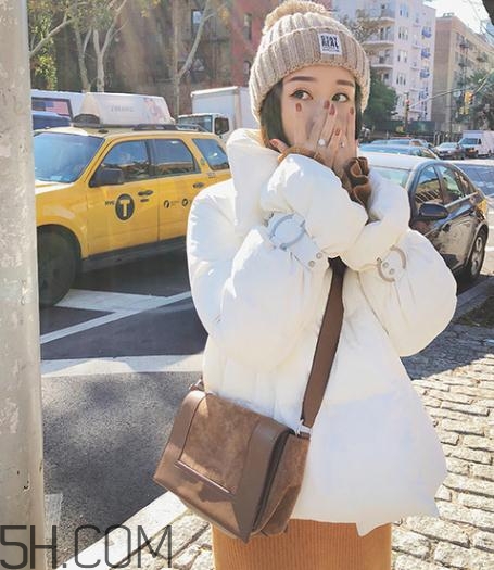 棉服上的油怎么洗掉？棉服跑棉怎么辦？