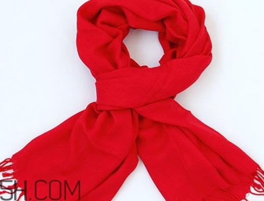 黃皮適合什么顏色圍巾_黃皮戴什么顏色圍巾好 黃皮適合什么顏色圍巾_黃皮戴什么顏色圍巾好