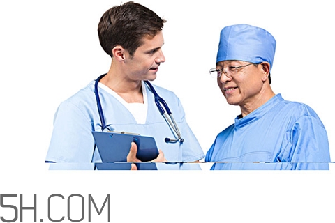 白內(nèi)障能針灸嗎？白內(nèi)障能配眼鏡嗎？