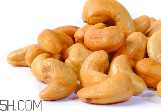 腰果有黑斑點能吃嗎？腰果為什么有黑點