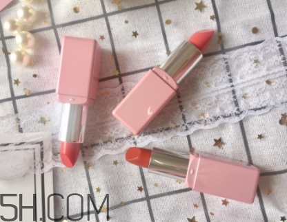 稚優(yōu)泉粉紅之戀口紅好用嗎？稚優(yōu)泉粉紅之戀口紅多少錢