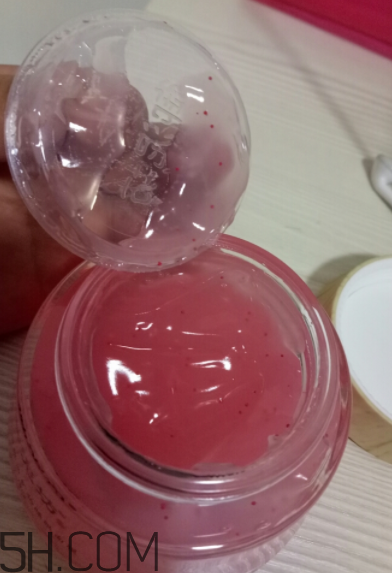 御泥坊紅石榴面膜怎么樣？御泥坊紅石榴面膜好用嗎？