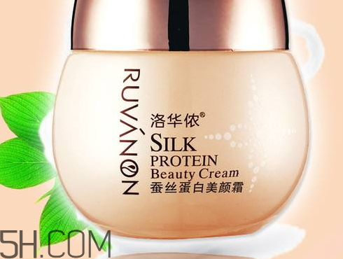 美顏霜和素顏霜一樣嗎 美顏霜和素顏霜的區(qū)別 美顏霜和素顏霜一樣嗎 美顏霜和素顏霜的區(qū)別