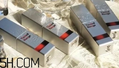 稚優(yōu)泉天空之境水光唇釉好用嗎_多少錢？